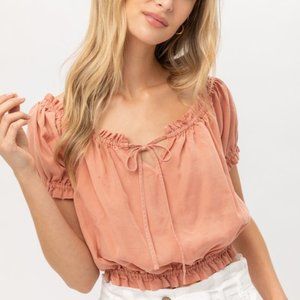 NWT Sustainable Fabric Short Puff Sleeve Top
